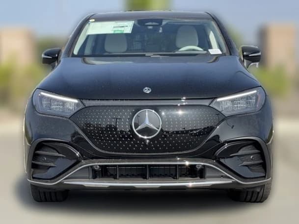 Mercedes-Benz EQE EQE 320+ SUV 2026 — side view