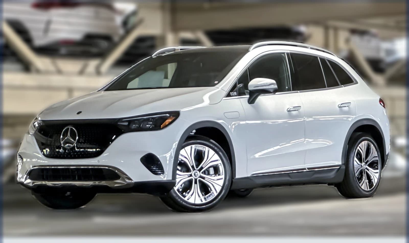 Mercedes-Benz EQE EQE 320+ SUV 2027 — side view