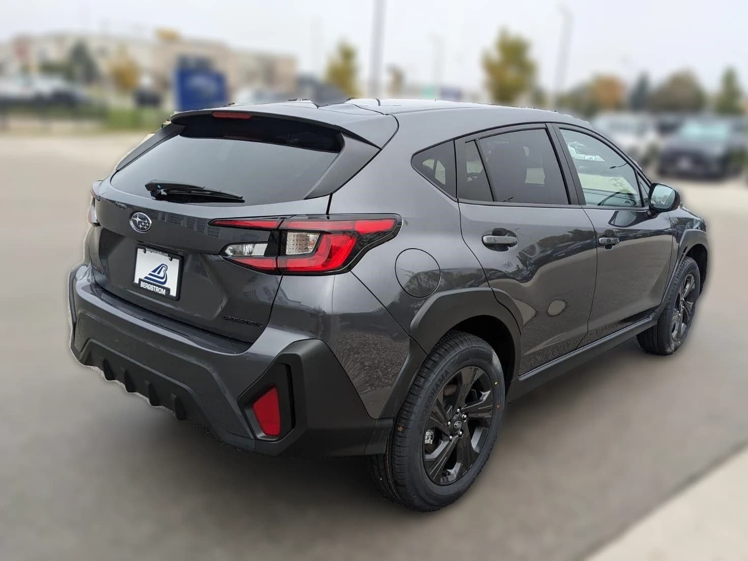 Subaru Crosstrek Base AWD 2027 — side view