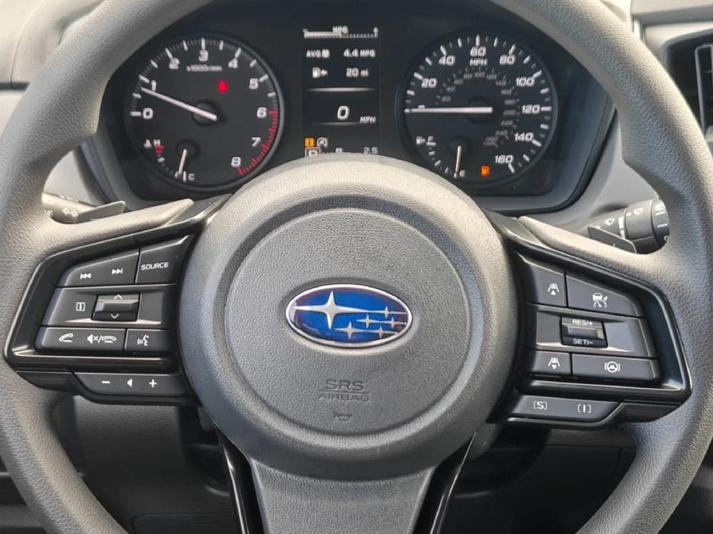 Subaru Crosstrek Base AWD 2026 — side view