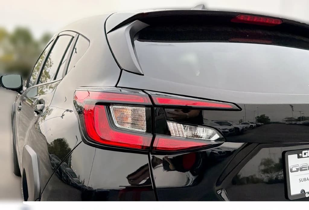 Subaru Crosstrek Base AWD 2026 — side view