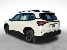 Subaru Forester Base AWD 2026 — side view
