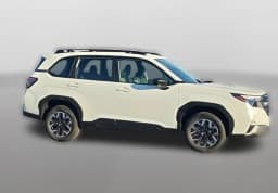 Subaru Forester Base AWD 2026 — side view