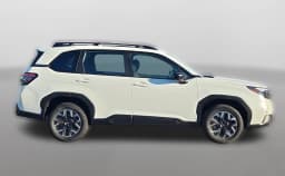 Subaru Forester Base AWD 2026 — side view