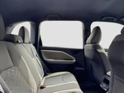 Subaru Forester Base AWD 2026 — side view