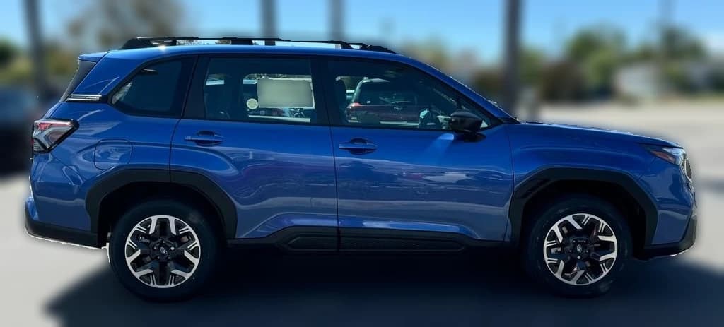 Subaru Forester Base AWD 2026 — side view