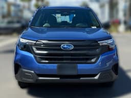 Subaru Forester Base AWD 2026 — side view