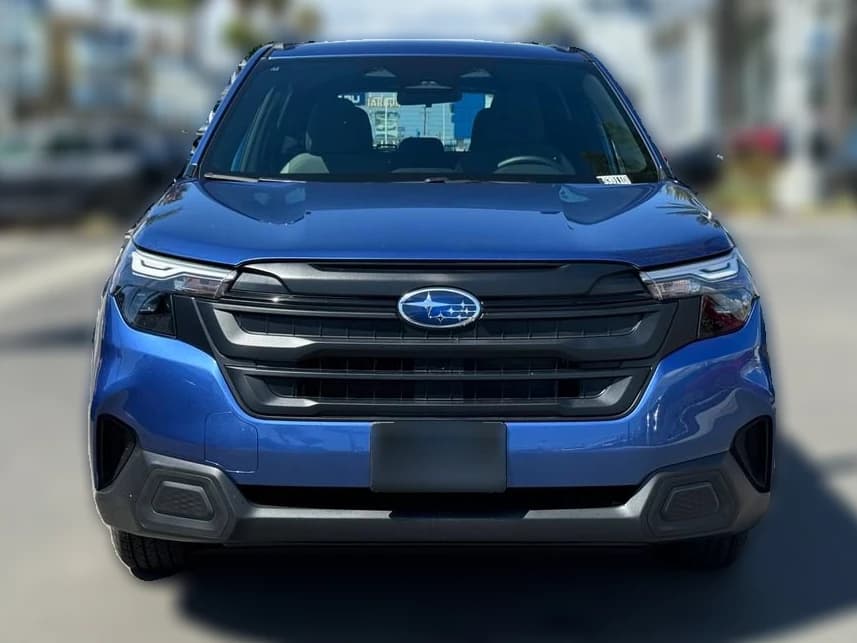 Subaru Forester Base AWD 2026 — side view