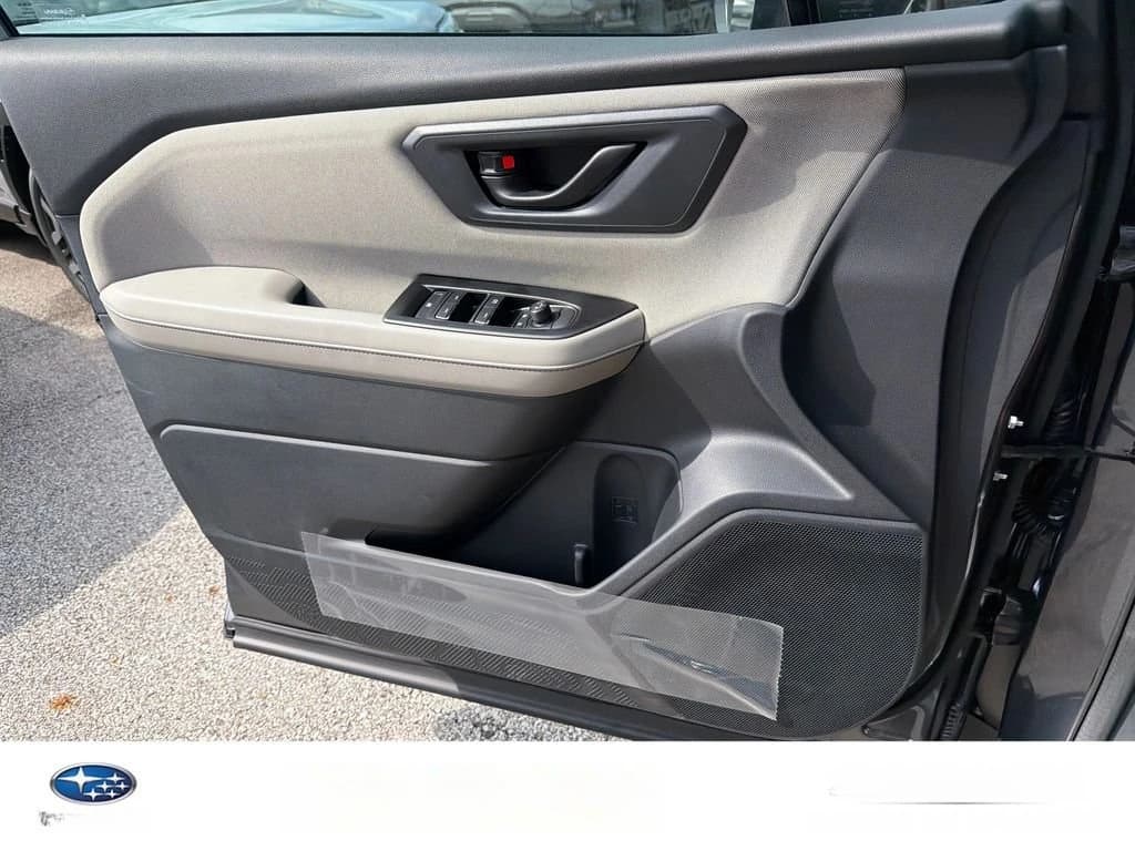 Subaru Forester Base AWD 2026 — side view