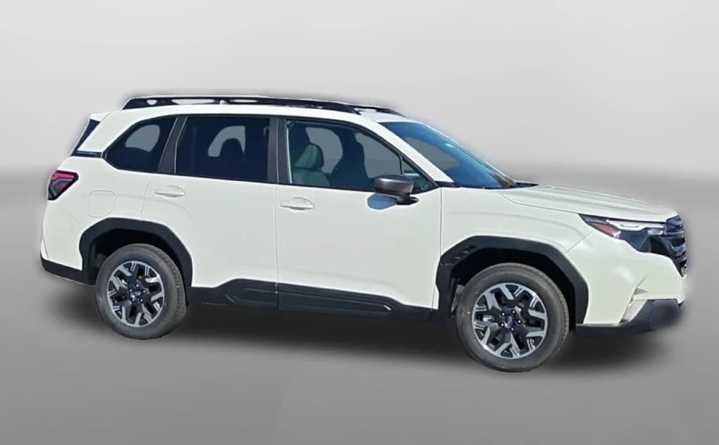 Subaru Forester Premium AWD 2026 — side view