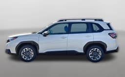 Subaru Forester Premium AWD 2026 — side view