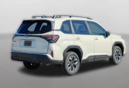Subaru Forester Premium AWD 2026 — side view