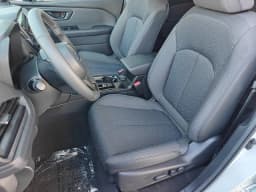 Subaru Forester Premium AWD 2026 — side view