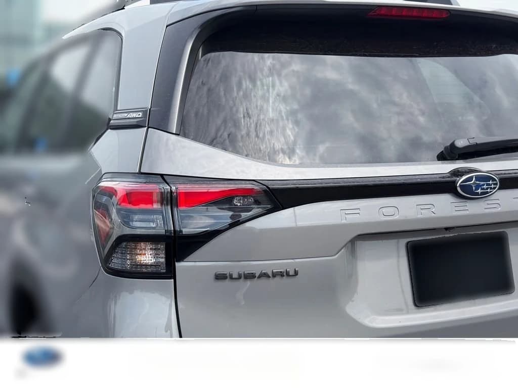 Subaru Forester Premium AWD 2026 — side view