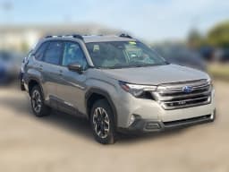 Subaru Forester Premium AWD 2026 — side view