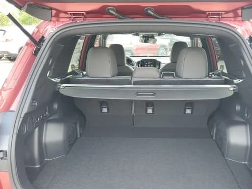 Subaru Forester Premium AWD 2026 — side view