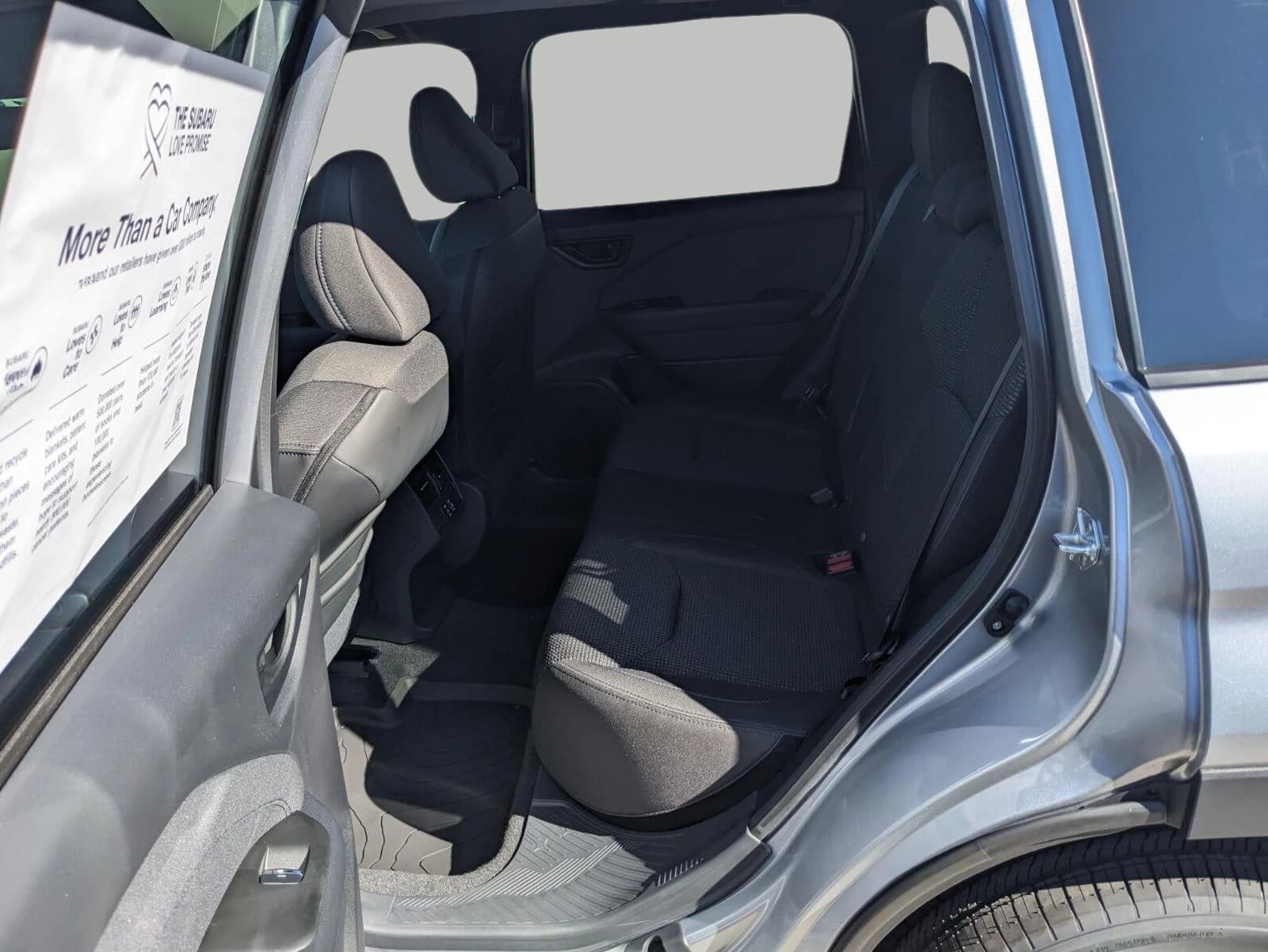 Subaru Forester Premium AWD 2026 — side view