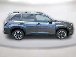 Subaru Forester Premium AWD 2026 — side view