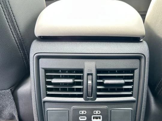 Subaru Forester Premium AWD 2026 — side view