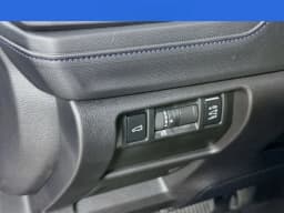 Subaru Forester Premium AWD 2026 — side view