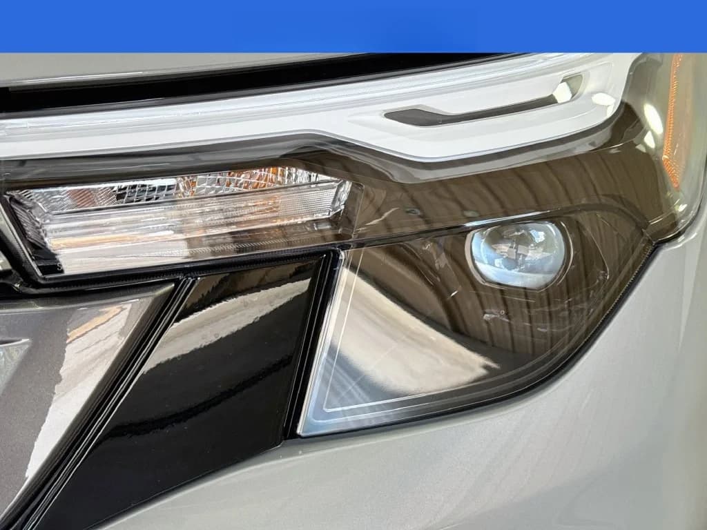 Subaru Forester Premium AWD 2026 — side view