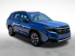 Subaru Forester Touring AWD 2026 — side view