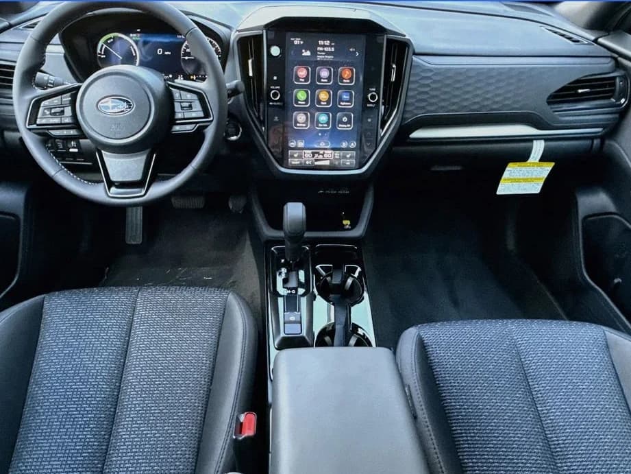 Subaru Forester Premium Hybrid AWD 2026 — side view