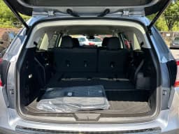 Subaru Ascent Premium 8-Passenger 2026 — side view