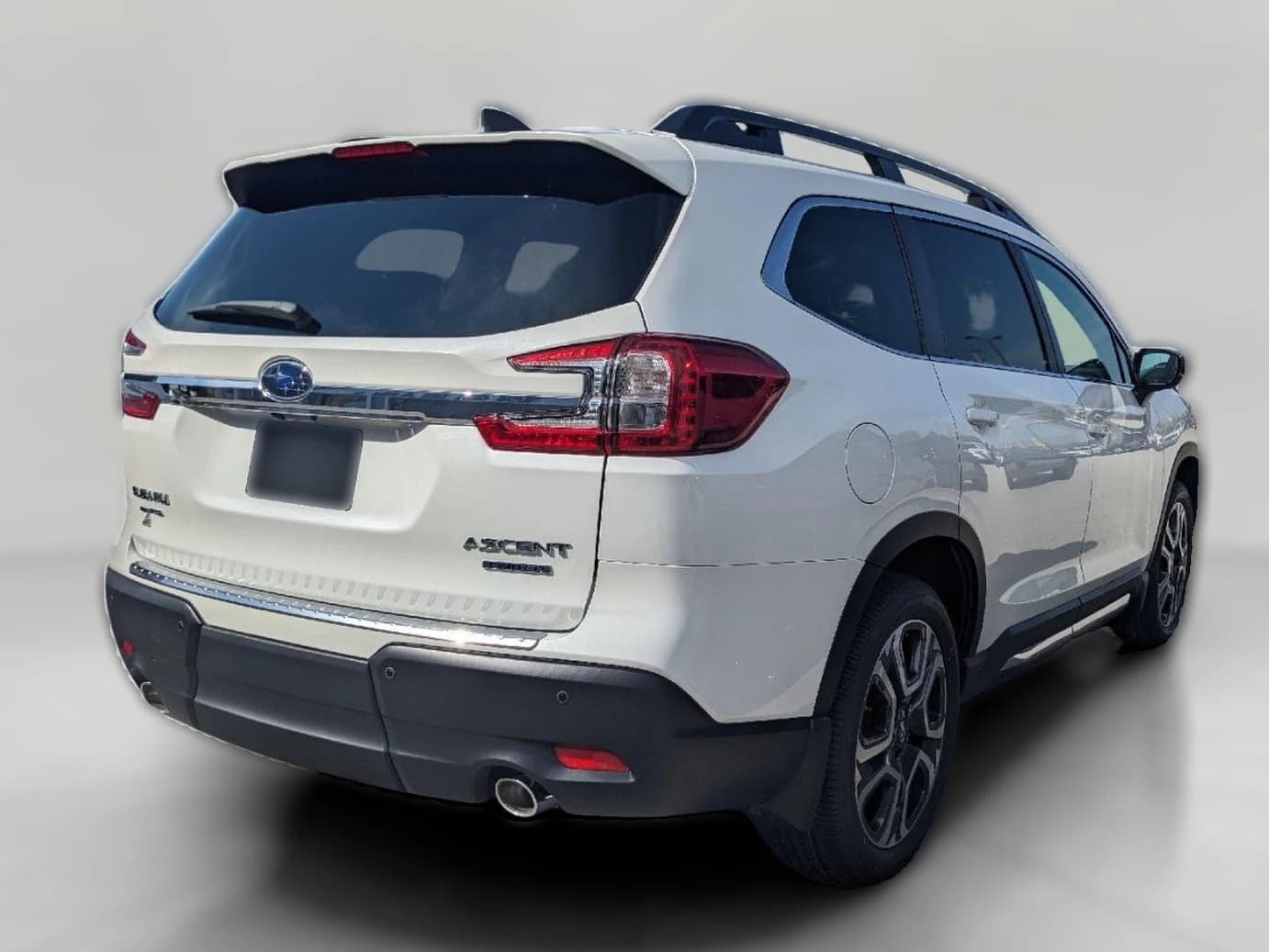 Subaru Ascent Premium 8-Passenger 2026 — side view