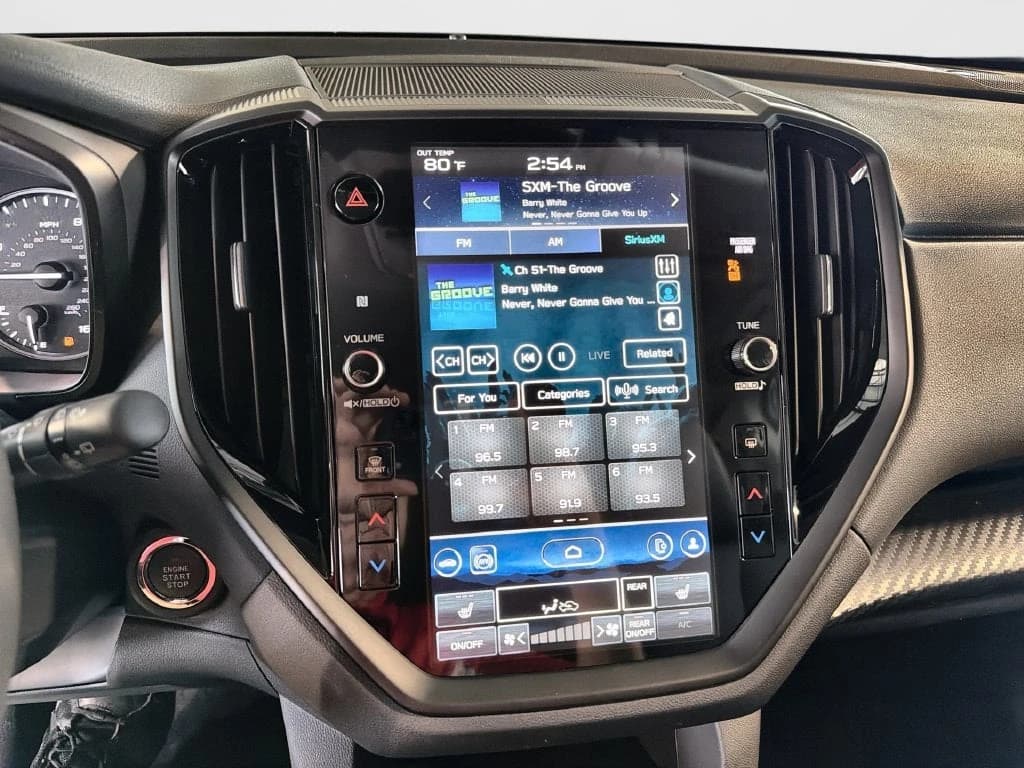 Subaru Ascent Premium 7-Passenger 2027 — side view