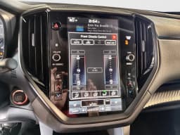 Subaru Ascent Premium 7-Passenger 2027 — side view