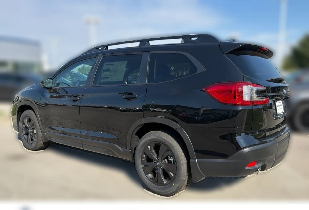 Subaru Ascent Premium 7-Passenger 2027 — side view
