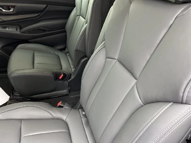 Subaru Ascent Premium 7-Passenger 2027 — side view