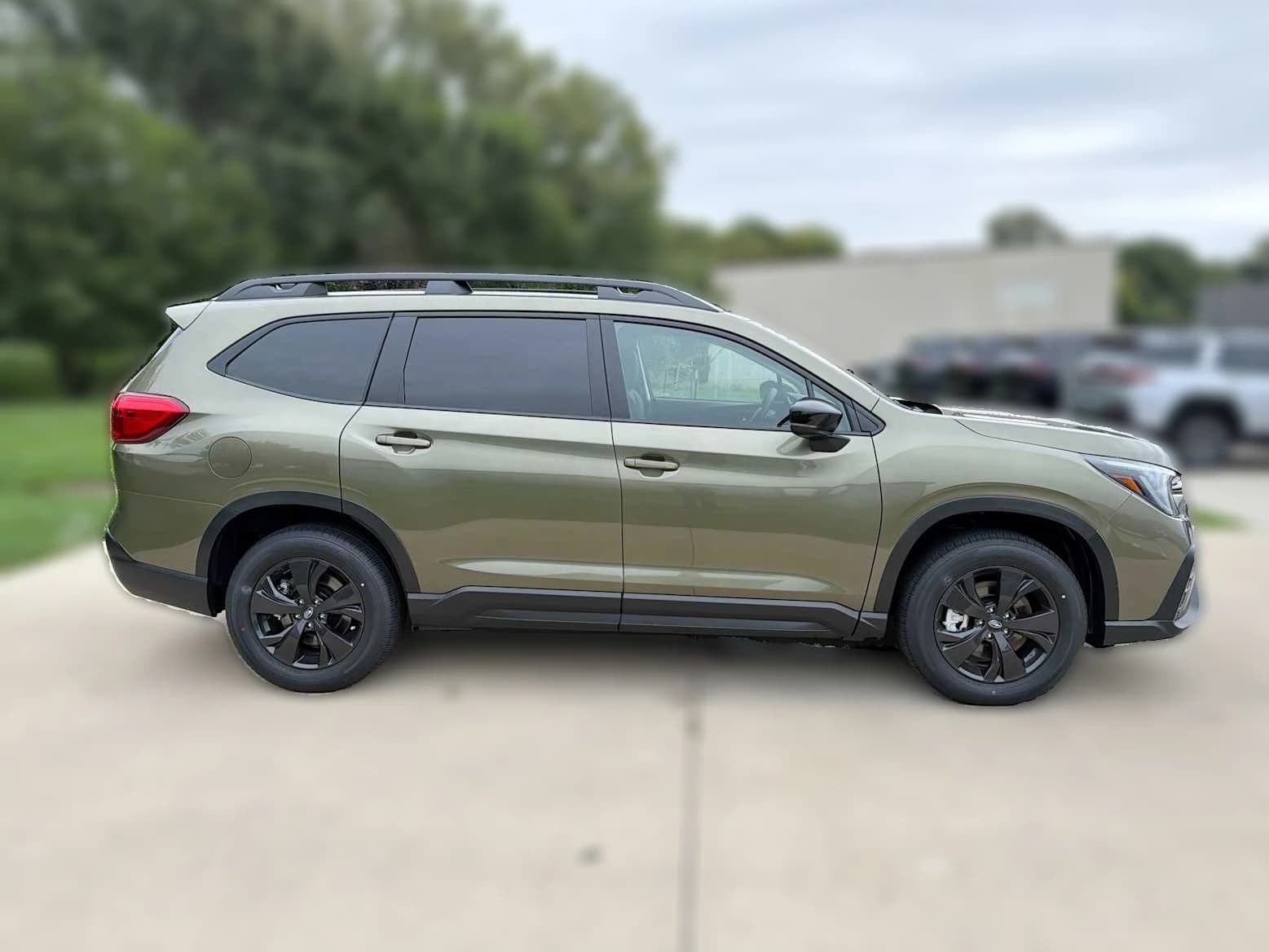 Subaru Ascent Premium 7-Passenger 2026 — side view