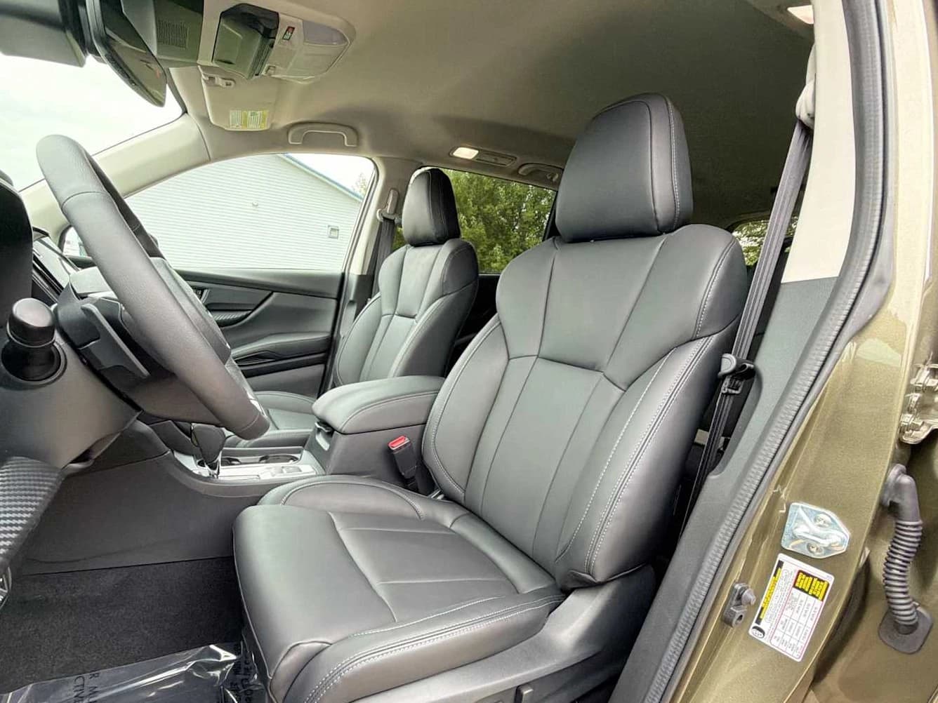 Subaru Ascent Premium 7-Passenger 2026 — side view