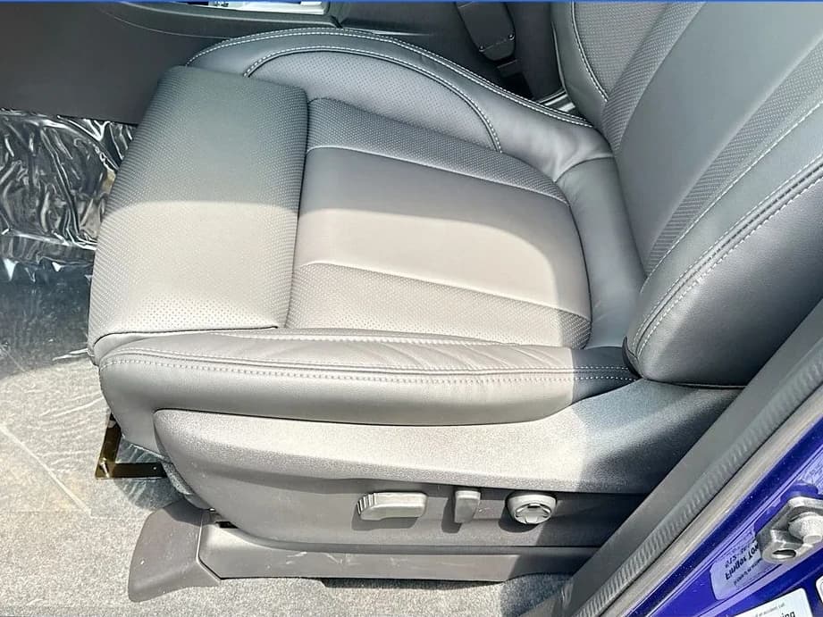 Subaru Ascent Limited 7-Passenger 2026 — side view