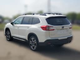 Subaru Ascent Limited 7-Passenger 2026 — side view