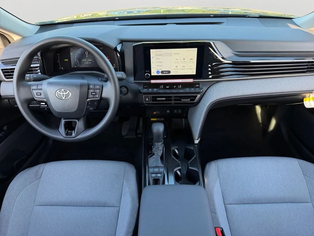 Toyota Camry LE (Natl) 2026 — side view