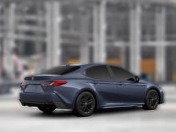 Toyota Camry SE (Natl) 2026 — side view