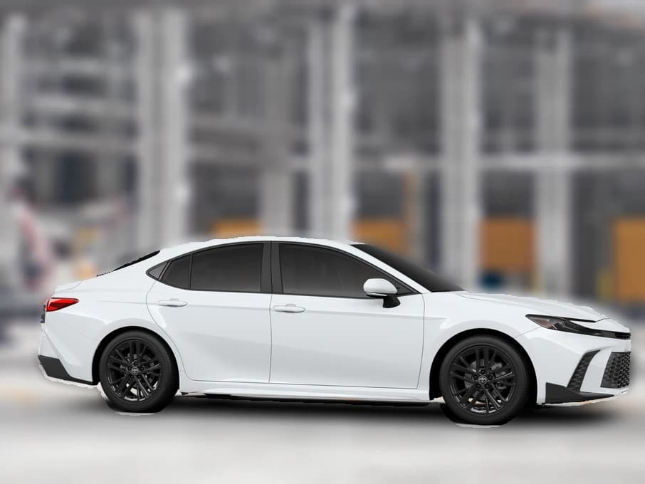 Toyota Camry SE (Natl) 2026 — side view