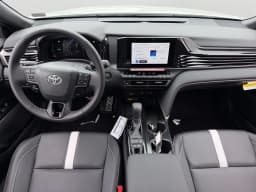 Toyota Camry SE (Natl) 2026 — side view