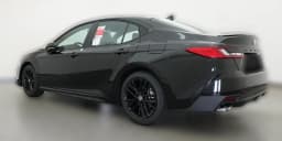 Toyota Camry SE (Natl) 2026 — side view