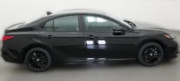 Toyota Camry SE (Natl) 2026 — side view