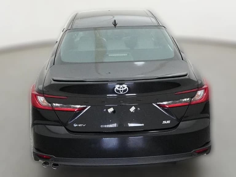 Toyota Camry SE (Natl) 2026 — side view