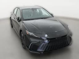 Toyota Camry SE (Natl) 2026 — side view