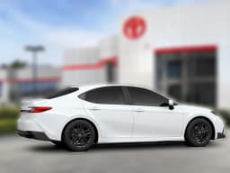 Toyota Camry SE (Natl) 2026 — side view