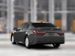 Toyota Camry SE (Natl) 2026 — side view