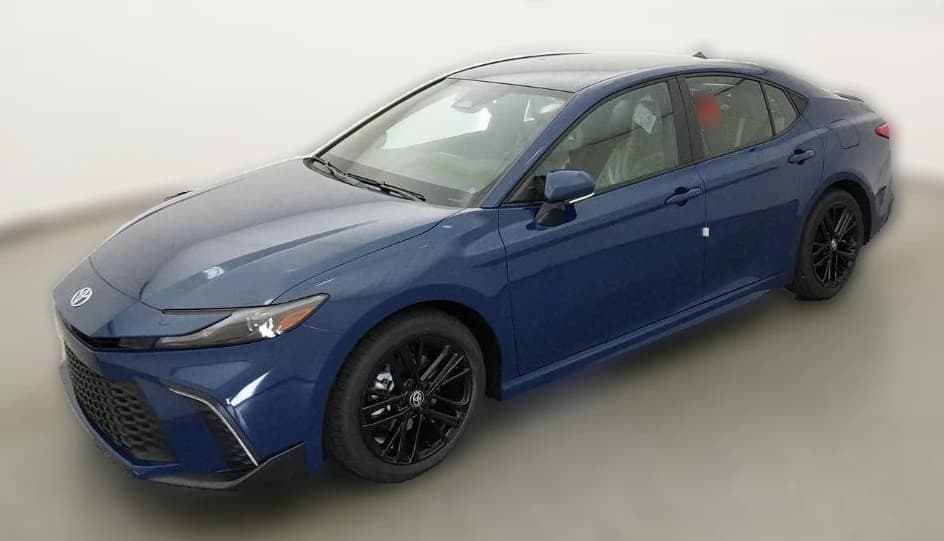 Toyota Camry SE (Natl) 2026 — side view