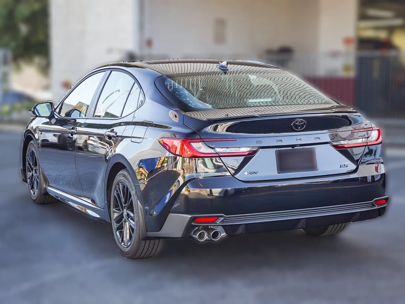 Toyota Camry SE (Natl) 2026 — side view