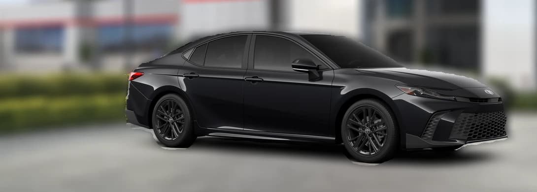 Toyota Camry SE (Natl) 2026 — side view